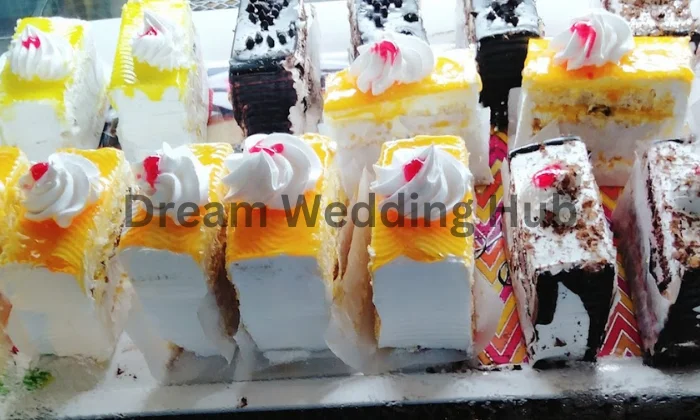 Mahadev Banaras Bakers